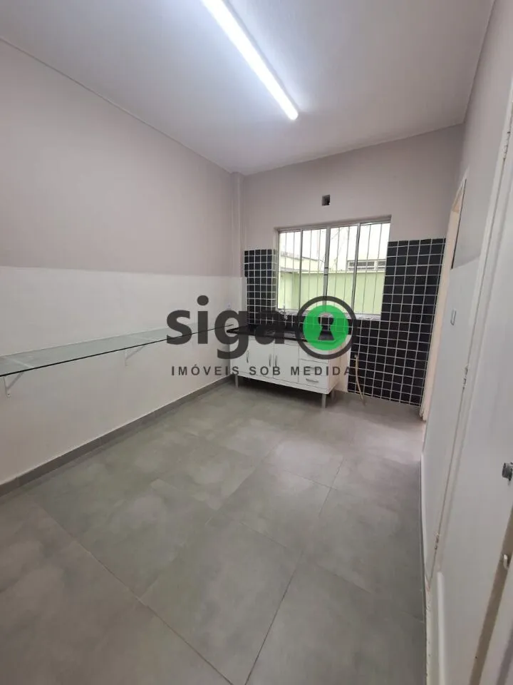 Imagem Apartamento amplo na Aclimação com 130 m², quintal e localização estratégica