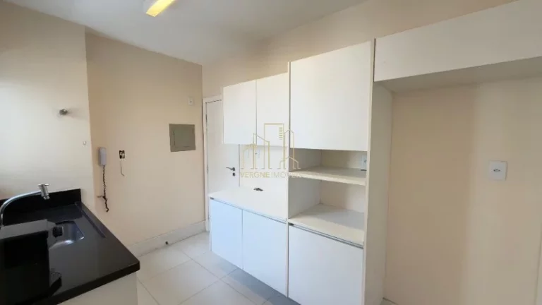 Imagem Imperdível: Apartamento à venda na Pituba, Salvador-BA, 3 quartos, 1 suíte, 110m², 2 vagas de garagem. Confira!