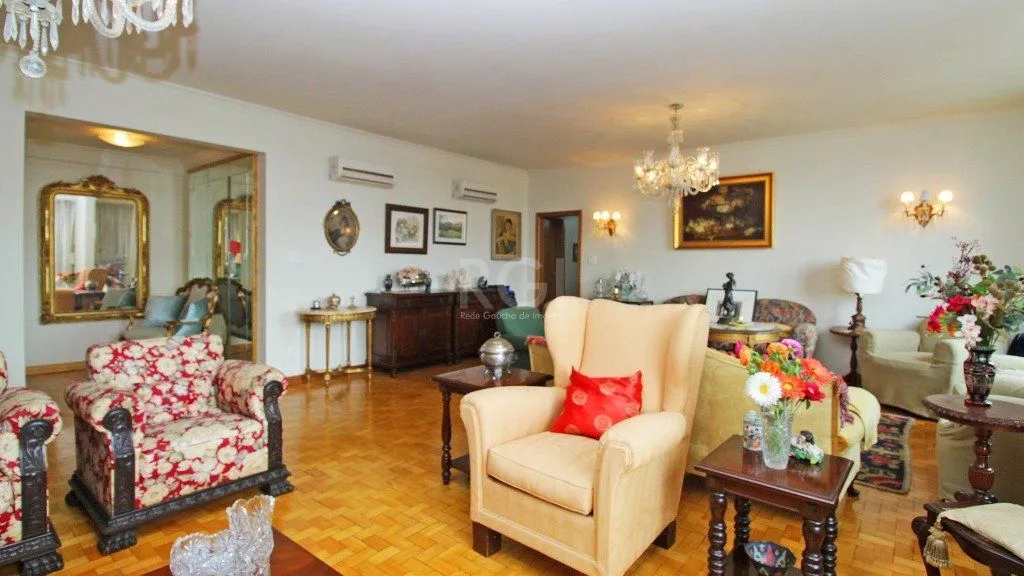 Imagem Apartamento para Venda - 207.15m², 4 dormitórios, 1 vaga - Centro Histórico