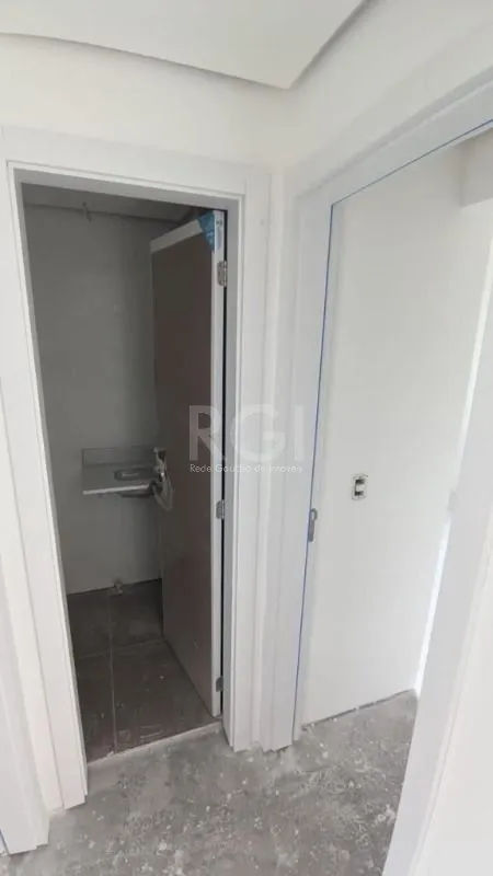 Imagem Apartamento para Venda - 63.69m², 2 dormitórios, sendo 1 suites, 1 vaga - Passo da Areia