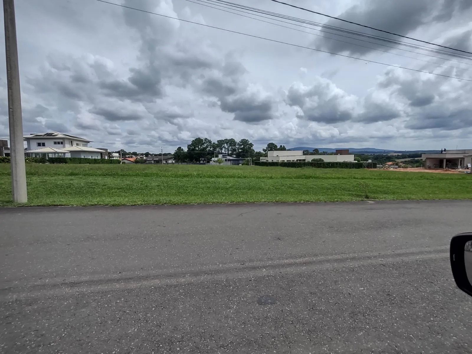 Imagem Terreno com 1040m² no condomínio Dacha
