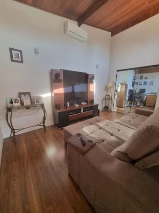 Imagem Casa com 3 dormitórios para alugar, 180 m por R$ 7.229,00/mês - Condomínio Vila Inglesa - Sorocaba/SP