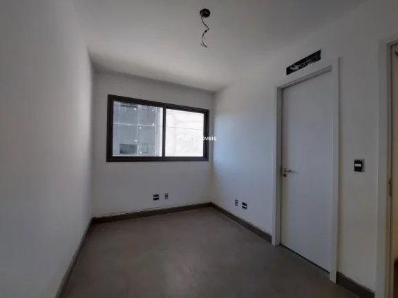 Imagem Apartamento de 2 suítes a venda em Moema