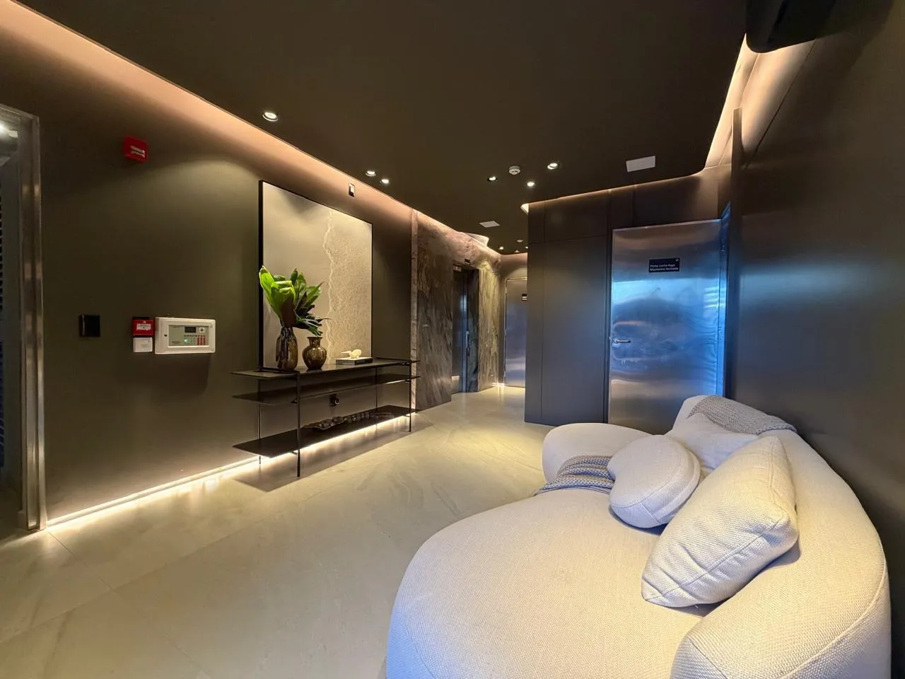 Imagem Apartamento à venda com 127m2 por R$ 1.750.000,00