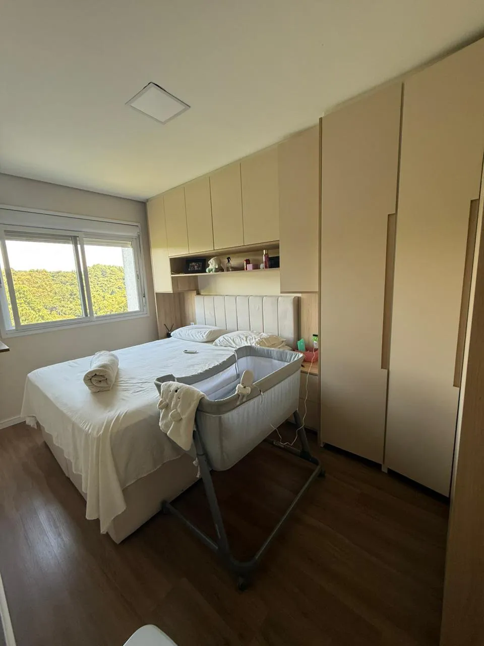 Imagem Apartamento c/ suíte e móveis sob medida à venda no Partenon.