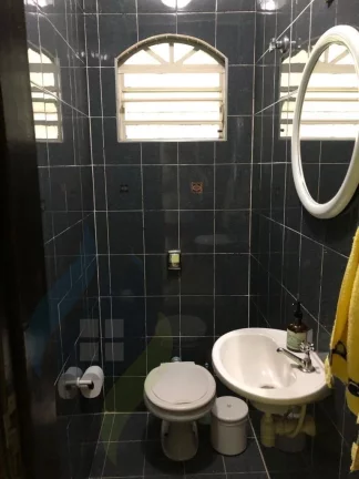 Imagem Casa de 3 dormitórios sendo 3 suítes, 5 banheiros, 2 vagas, com 202m² Jardim São Caetano, São Caetano do Sul
