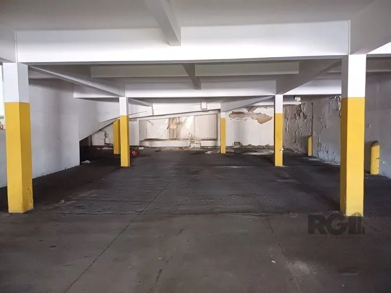 Imagem Predio para Venda - 2700m², 0 dormitórios, São João