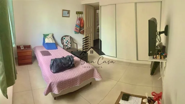 Imagem Casa de quatro quartos no bairro Santa Maria