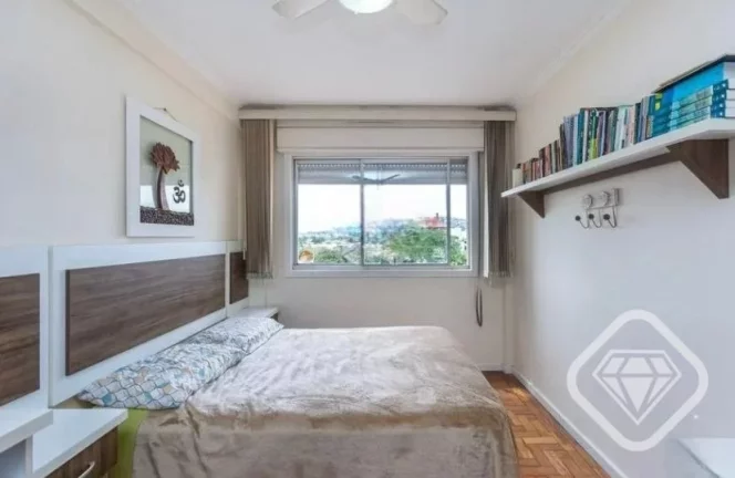 Imagem Um apartamento com o melhor do sol da manhã e muito conforto!

São 3 dormitórios, living para 2 a...