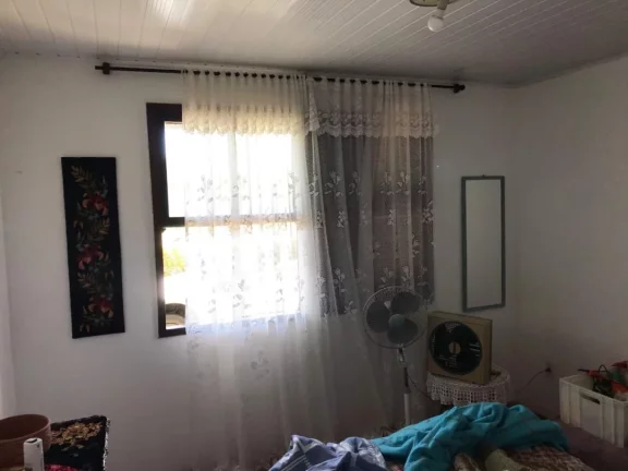 Imagem Casa de alvenaria com 146m², (03) dormitórios, bem localizada em Cidreira