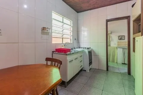 Imagem Casa 2 dorms à venda Avenida Outeiro, Coronel Aparício Borges - Porto Alegre