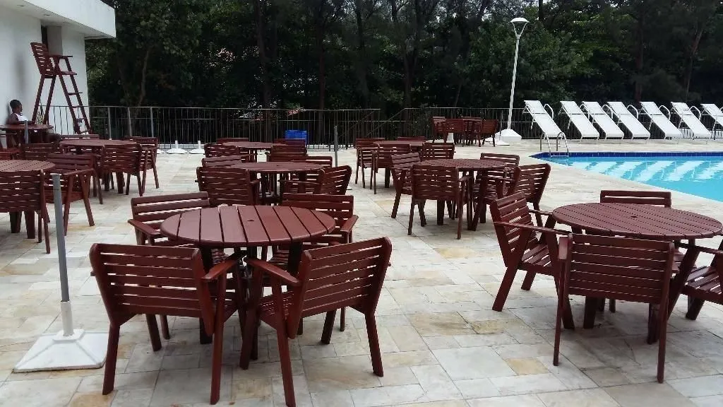 Imagem Apartamento com 2 Quartos e 2 Suítes na Avenida Lúcio Costa, Barra da Tijuca - Ap0857