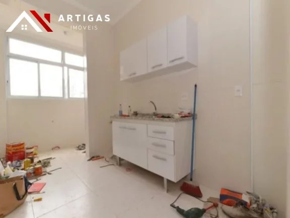 Imagem Apartamento á venda na Av Dr Arnaldo 80 m² 2 dormitórios 1 suíte Sem vaga