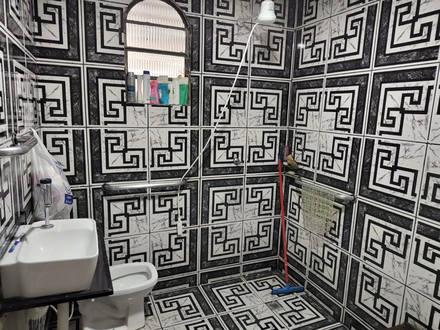 Imagem Casa à venda 3 Quartos, 1 Suite, 2 Vagas, 200M², Centro, Quiririm - SP