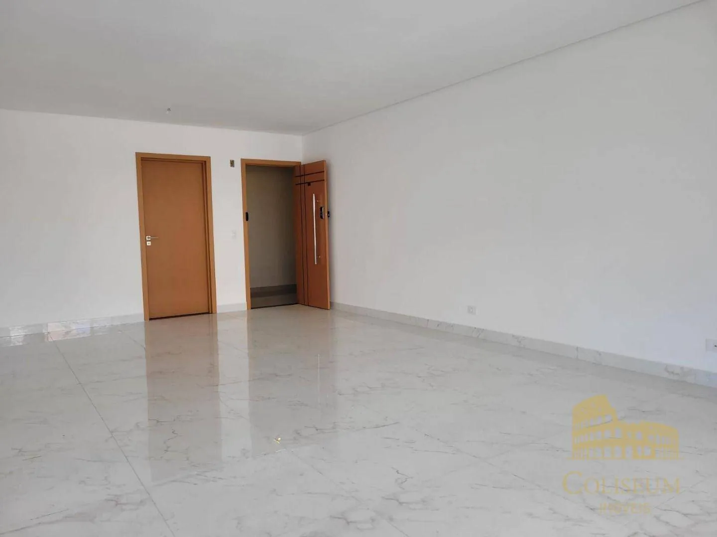 Imagem Apartamento com 3 dormitórios à venda, 153 m² por R$ 2.200.000,00 - Canto do Forte - Praia Grande/SP