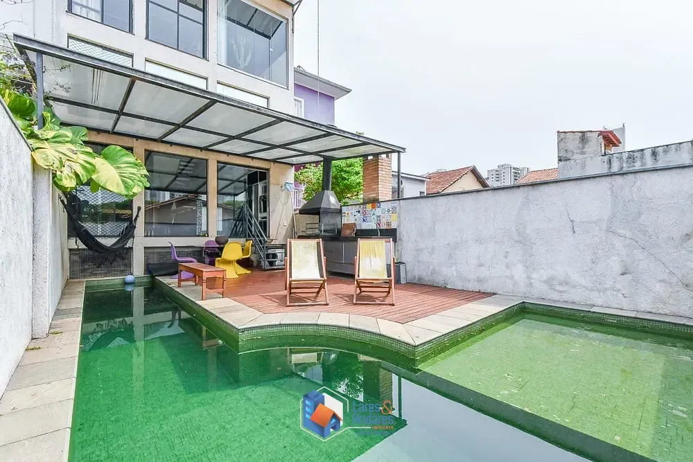 Imagem Casa para venda em Aclimação com 3 quartos, sendo 3 suítes, 400m²