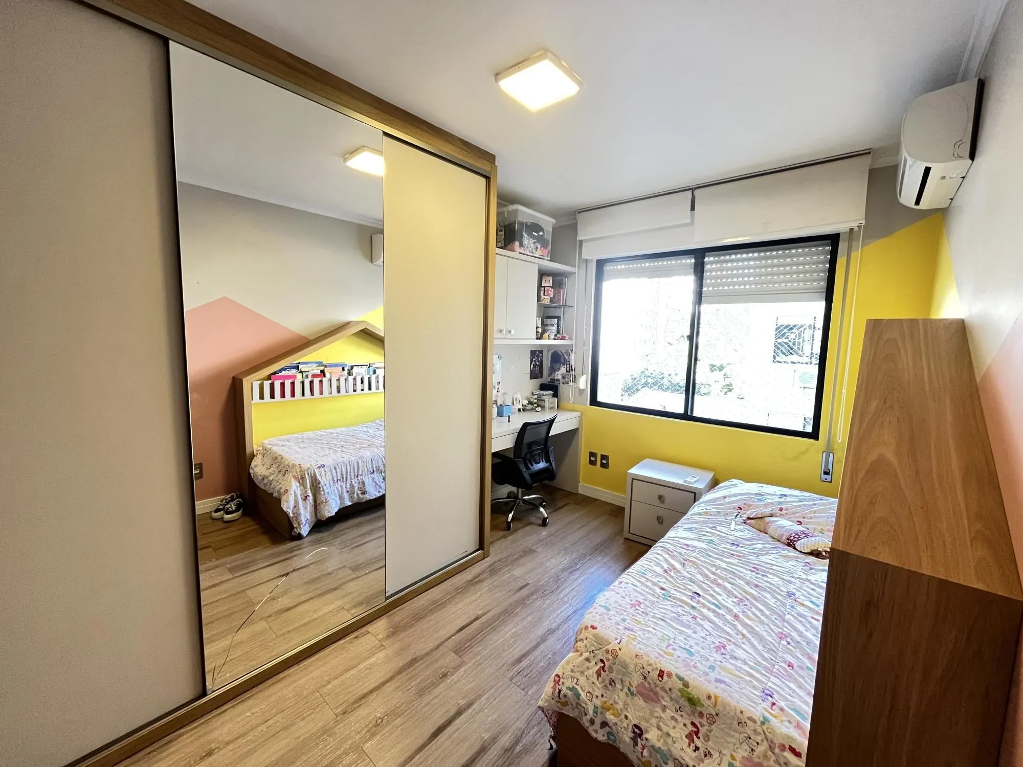 Imagem Apartamento de 3 quartos, dependência de empregada e 1 vaga de garagem M. Deus