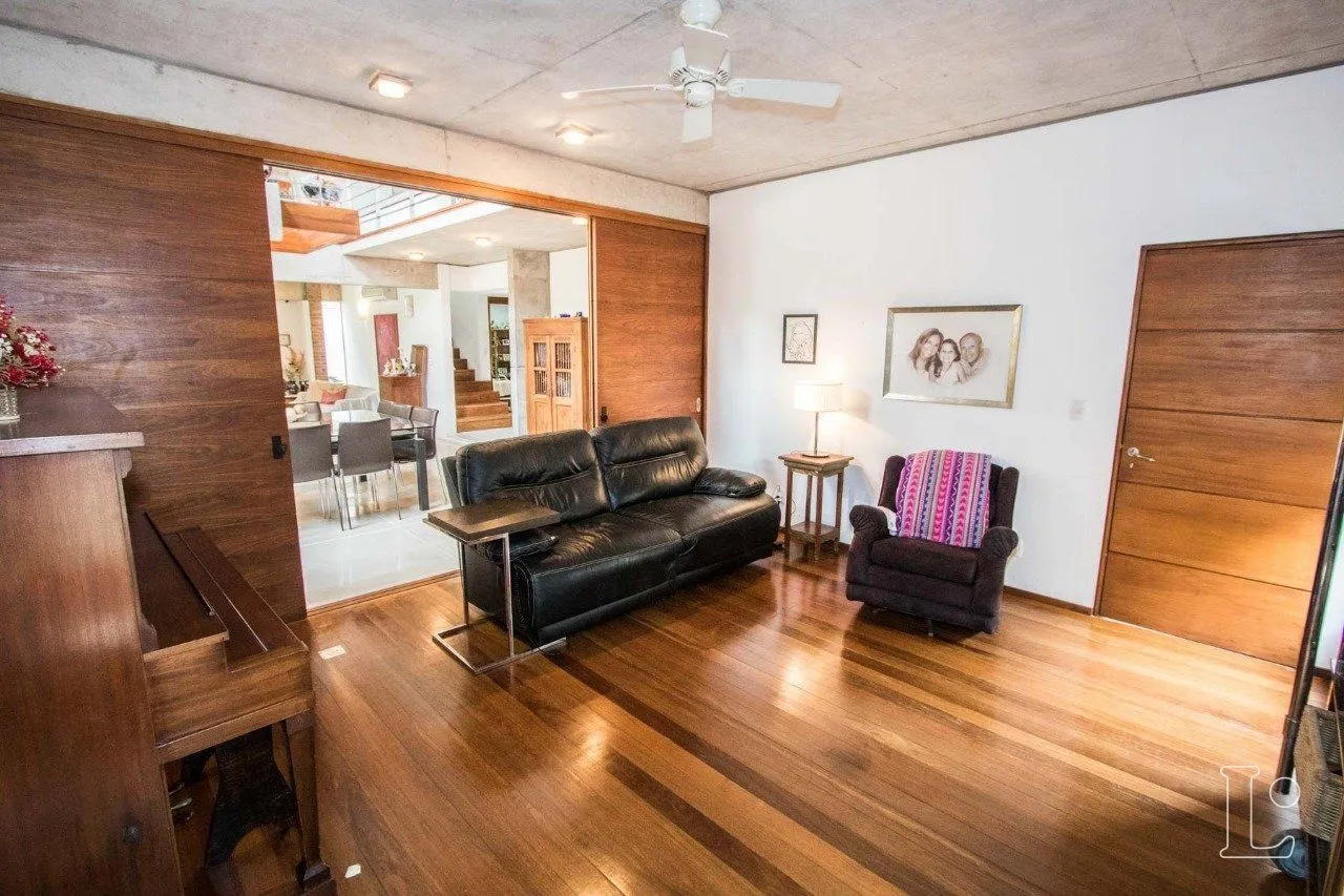 Imagem Casa de Condomínio em Terraville