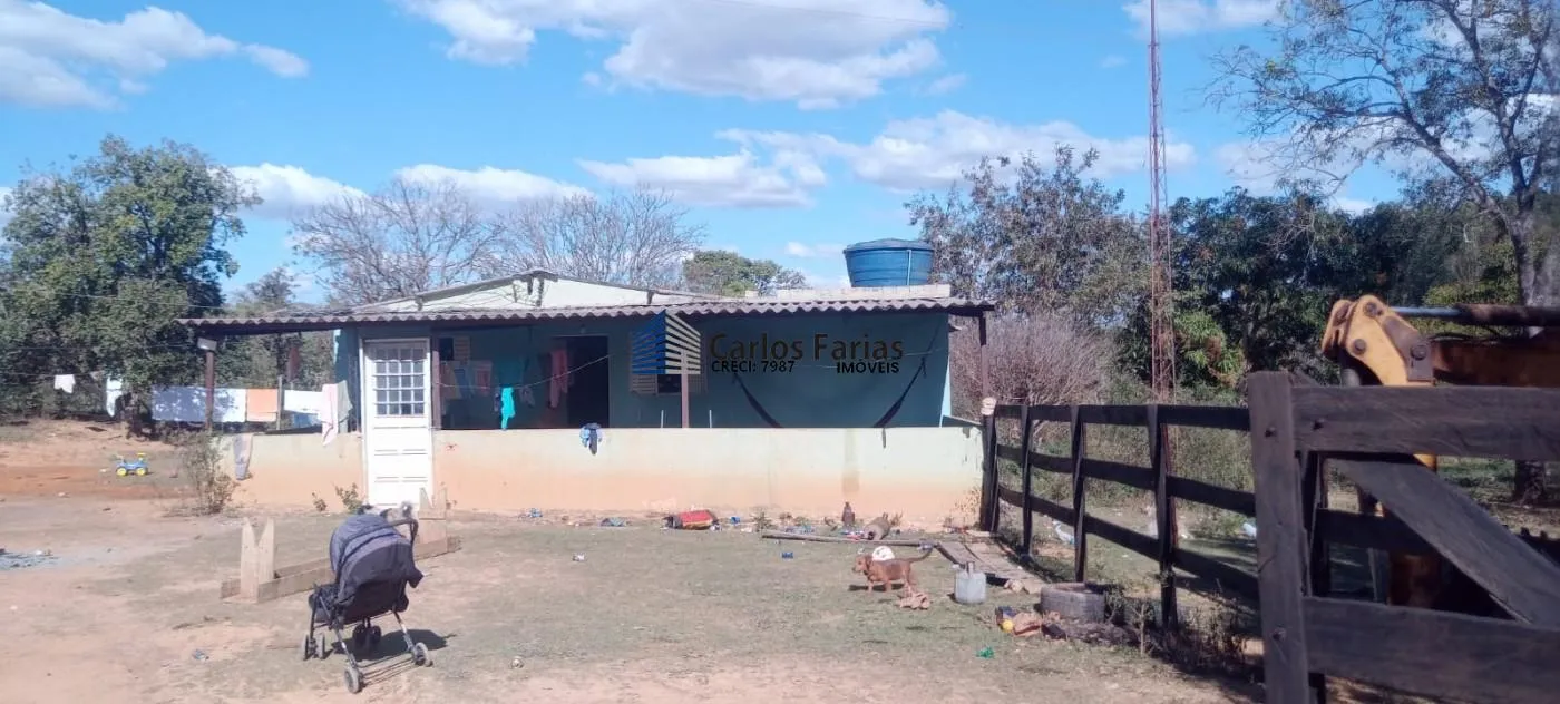 Imagem Chácara para Venda em Cidade Ocidental, Área Rural de Cidade Ocidental, 3 dormitórios, 1 banheiro, 2 vagas