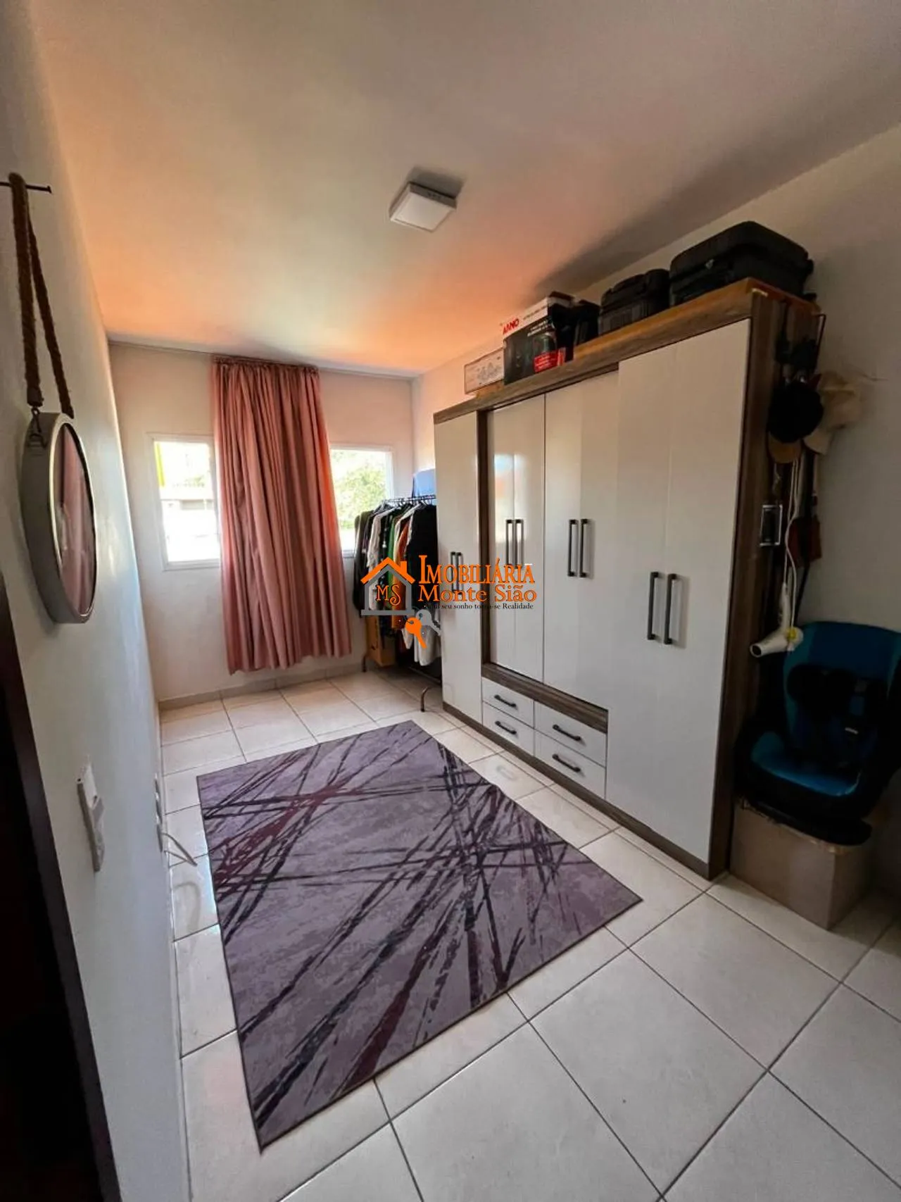 Imagem Apartamento com 2 dormitórios à venda, 65 m² por R$ 320.000,00 - Vila Galvão - Guarulhos/SP