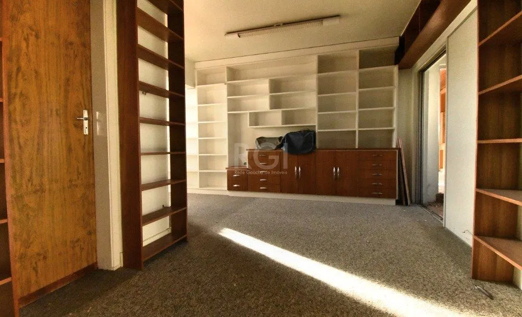 Imagem Conjunto/Sala para Venda - 185.33m², 0 dormitórios, Bom Fim
