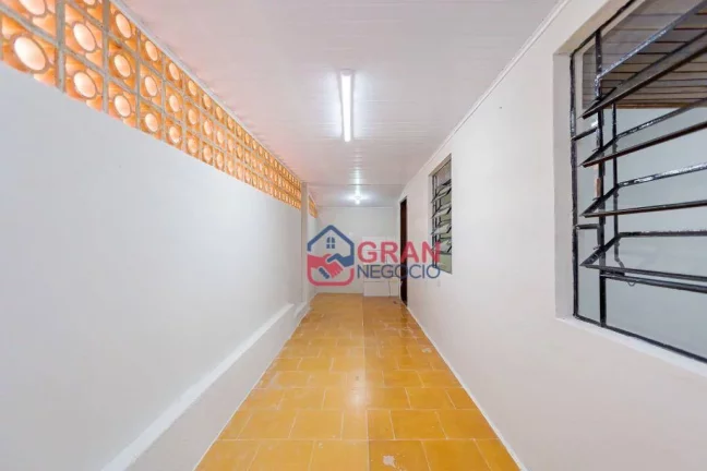 Imagem Alugo em Santa Felicidade - Com 2 quartos