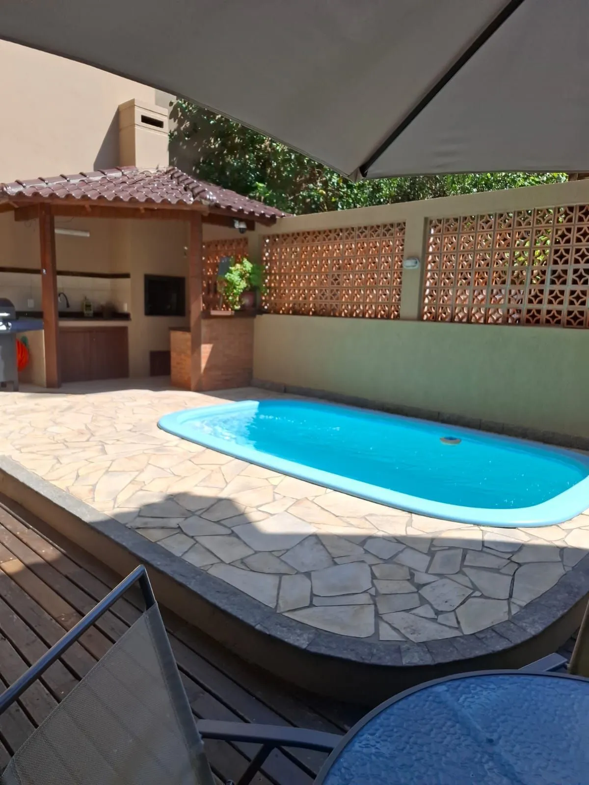 Imagem Excelente Sobrado no Jardim Itú Sabará com quatro Dormitórios sendo três Suites.