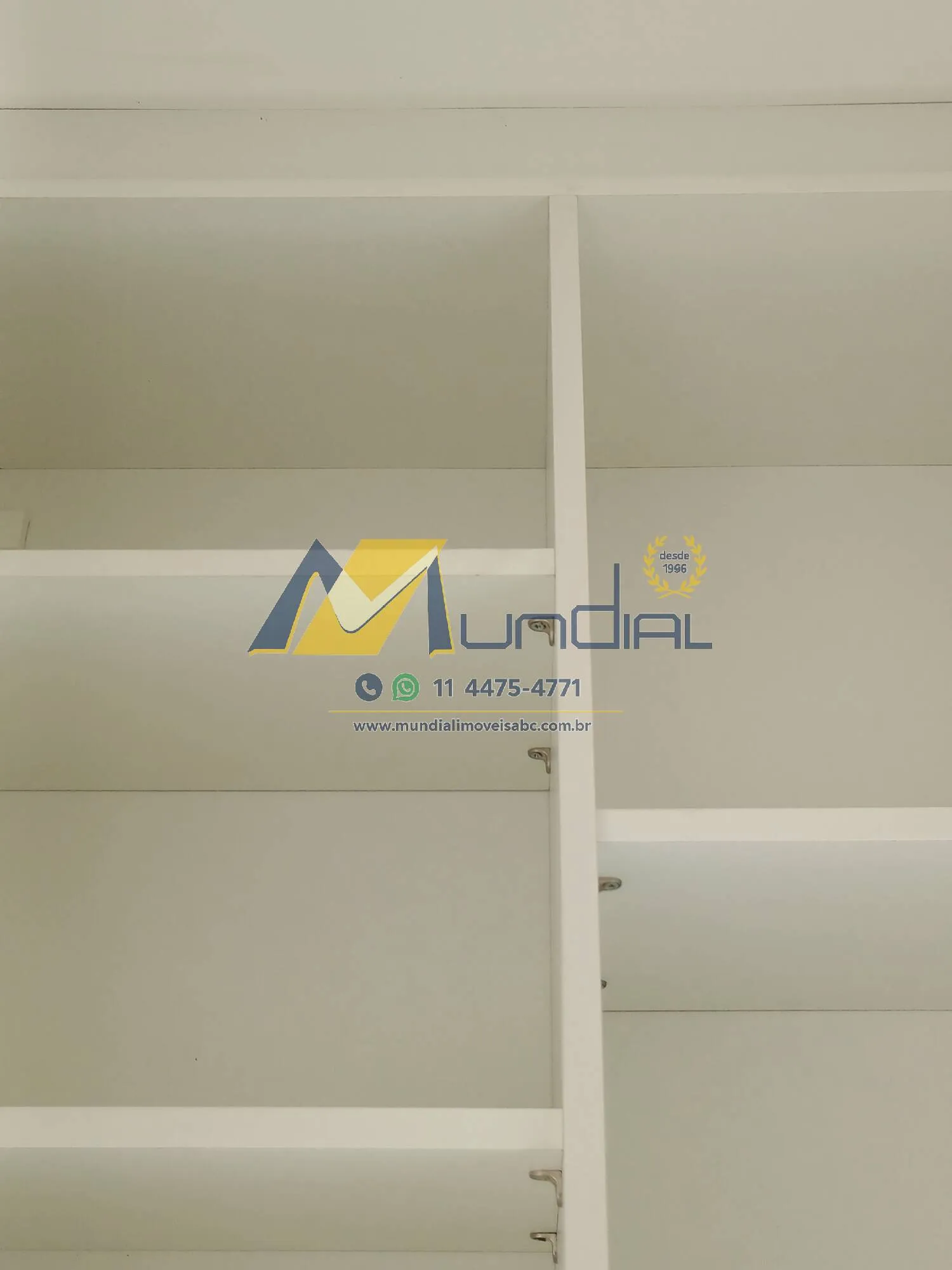 Imagem Apartamento com 2 Quartos à Venda no Jardim Utinga