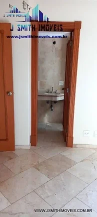 Imagem APARTAMENTO ALTO PADRÃO - PREÇO ABAIXO DA AVALIAÇÃO, OPORTUNIDADE !!

Living amplo para 3 ambien...