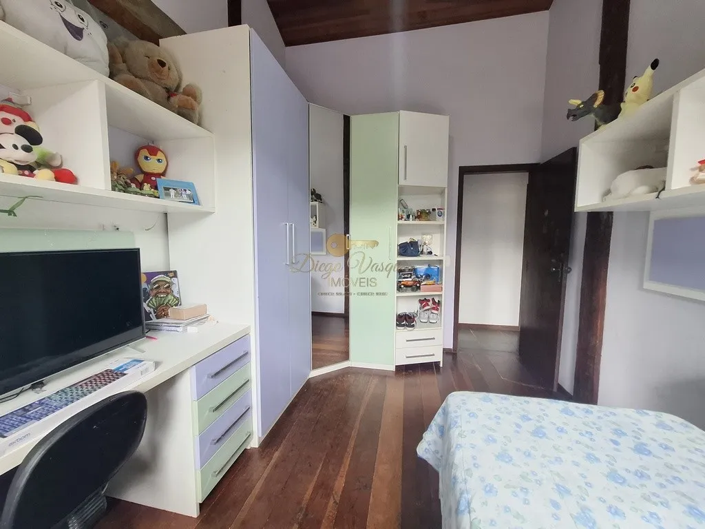 Imagem Casa para Venda em Teresópolis / RJ no bairro Parque do Imbui