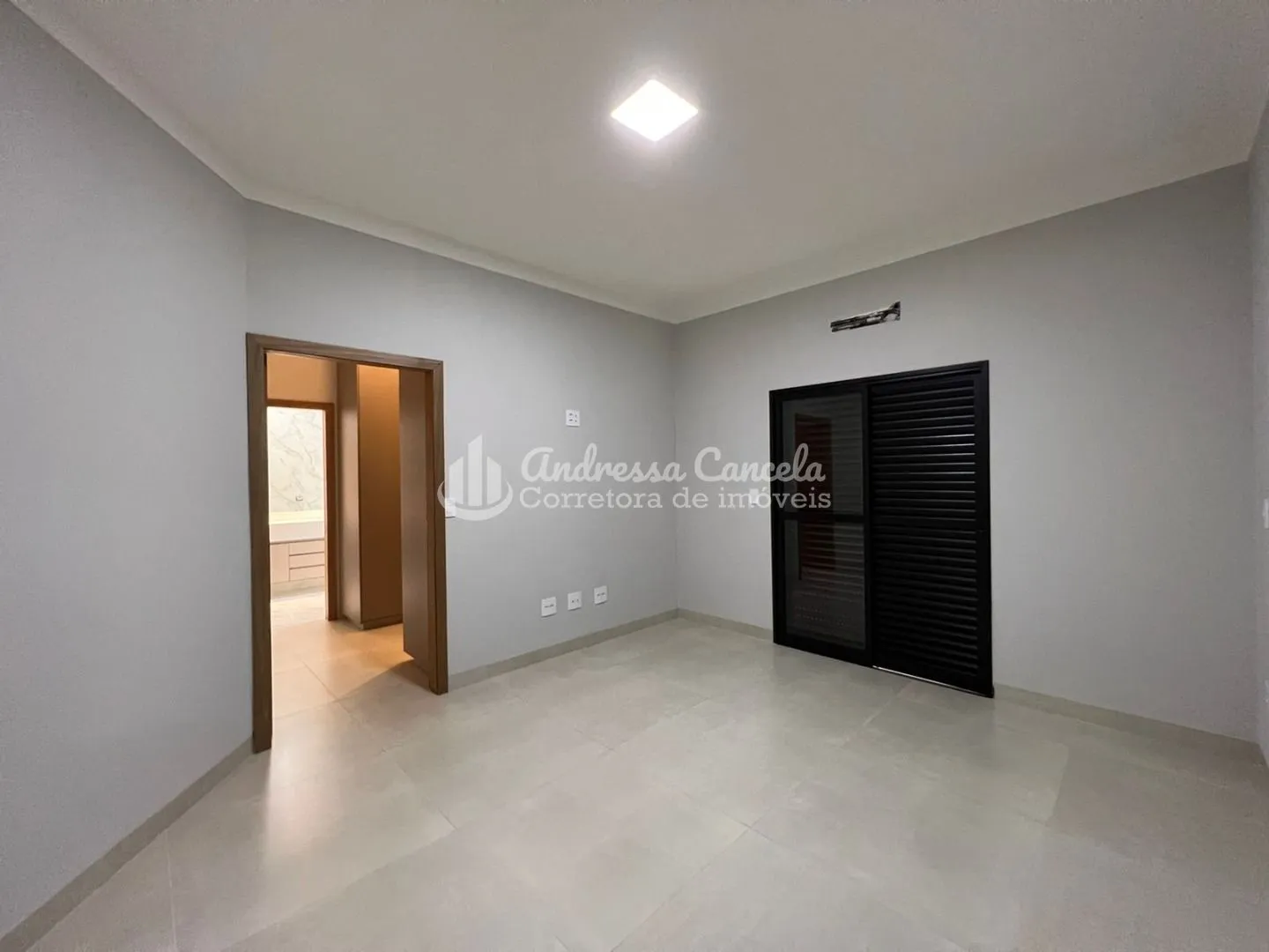 Imagem Recanto do Lago - Casa com 3 dormitórios à venda, 246 m² por R$ 1.700.000,00 - Loteamento Recanto do Lago - São José do Rio Preto/SP
