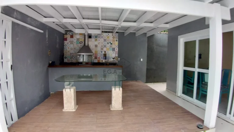 Imagem CASA NA PRAIA DE BOIÇUCANGA