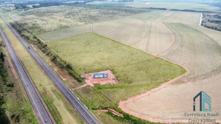 Imagem Área para postos de combustíveis, restaurantes e galpões logísticos, Rod. Castelo Branco SP