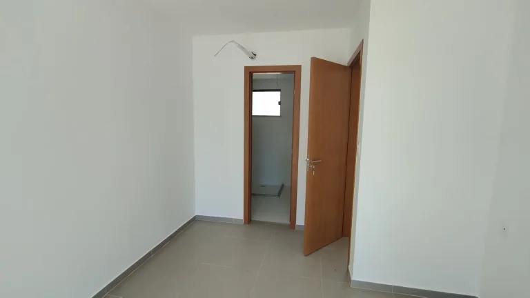 Imagem Casa em Condomínio à venda em Praia do Forte, Mata de São João - Churrasqueira, Piscina e Quadra de Tênis