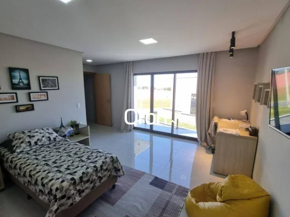 Imagem Sobrado à venda, 272 m² por R$ 1.490.000,00 - Jardins Barcelona - Senador Canedo/GO