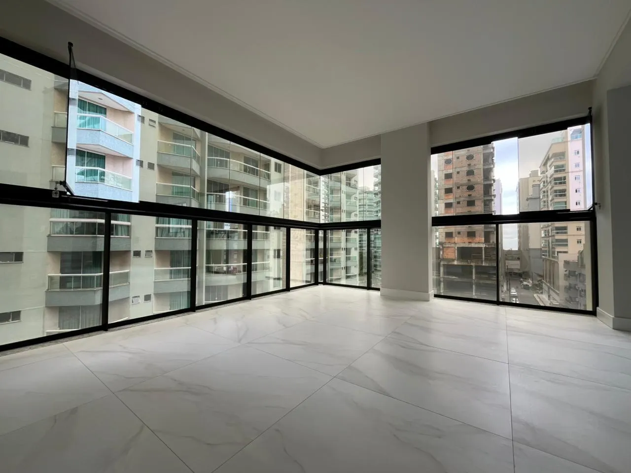 Imagem Apartamento à venda com 125m2 por R$ 1.980.000,00