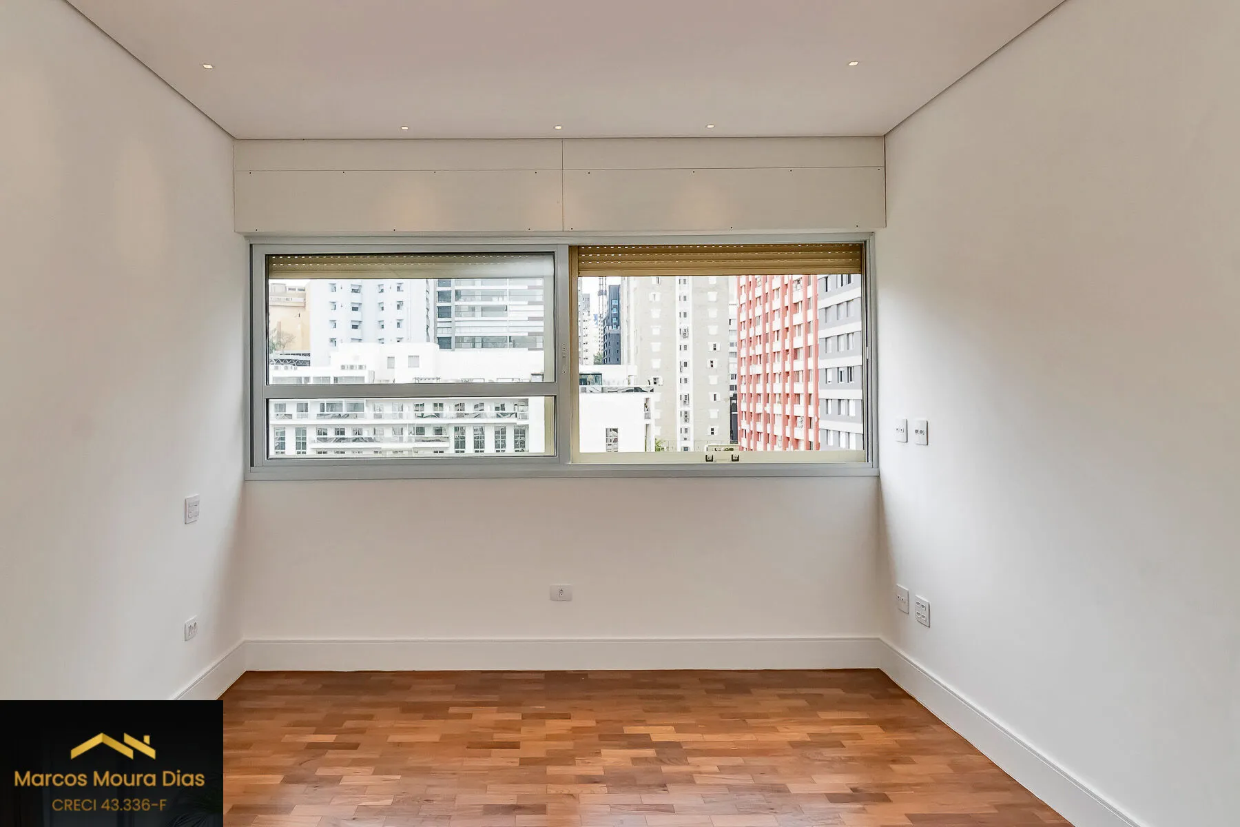Imagem Apartamento 3 suítes, 2 vagas, 213,50 m2, reformadíssimo em Cerqueira Cesar
