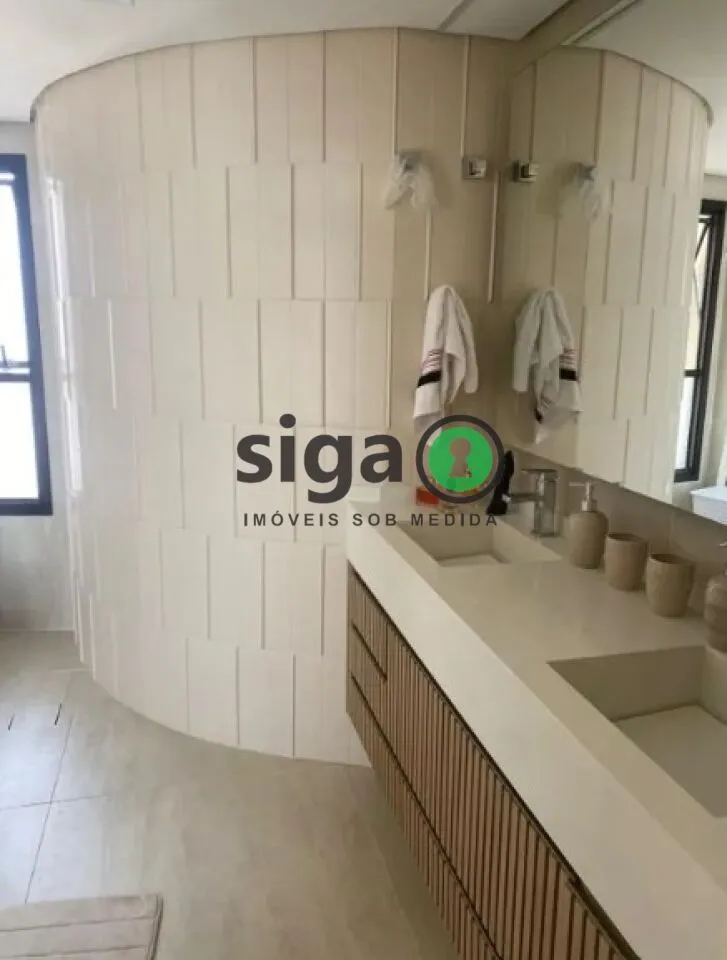 Imagem Apartamento reformado no Parque da Mooca com 156 m², 2 suítes e 3 vagas fixas