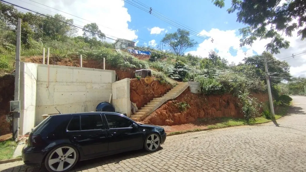 Imagem Terreno em Condomínio para Venda em Teresópolis / RJ no bairro Albuquerque