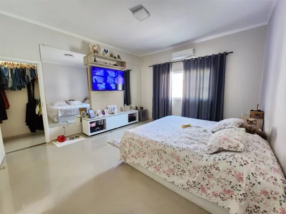 Imagem Casa com 3 dorms, Canto do Forte, Praia Grande - R$ 2.8 mi, Cod: 2935