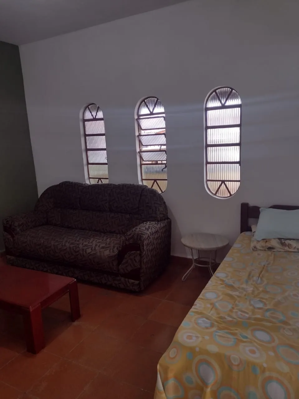 Imagem Casa à venda 2 Quartos, 1 Vaga, 250M², Parque Senhor do Bonfim, Taubaté - SP