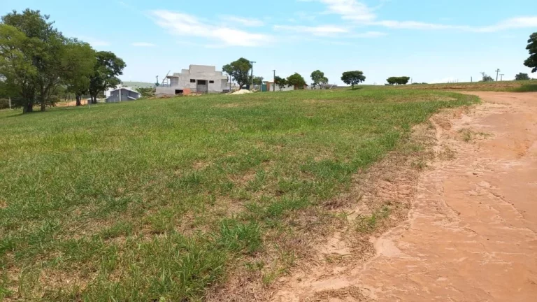 Imagem Condomínio Riviera Santa Cristina XIII, Terreno 450m²
