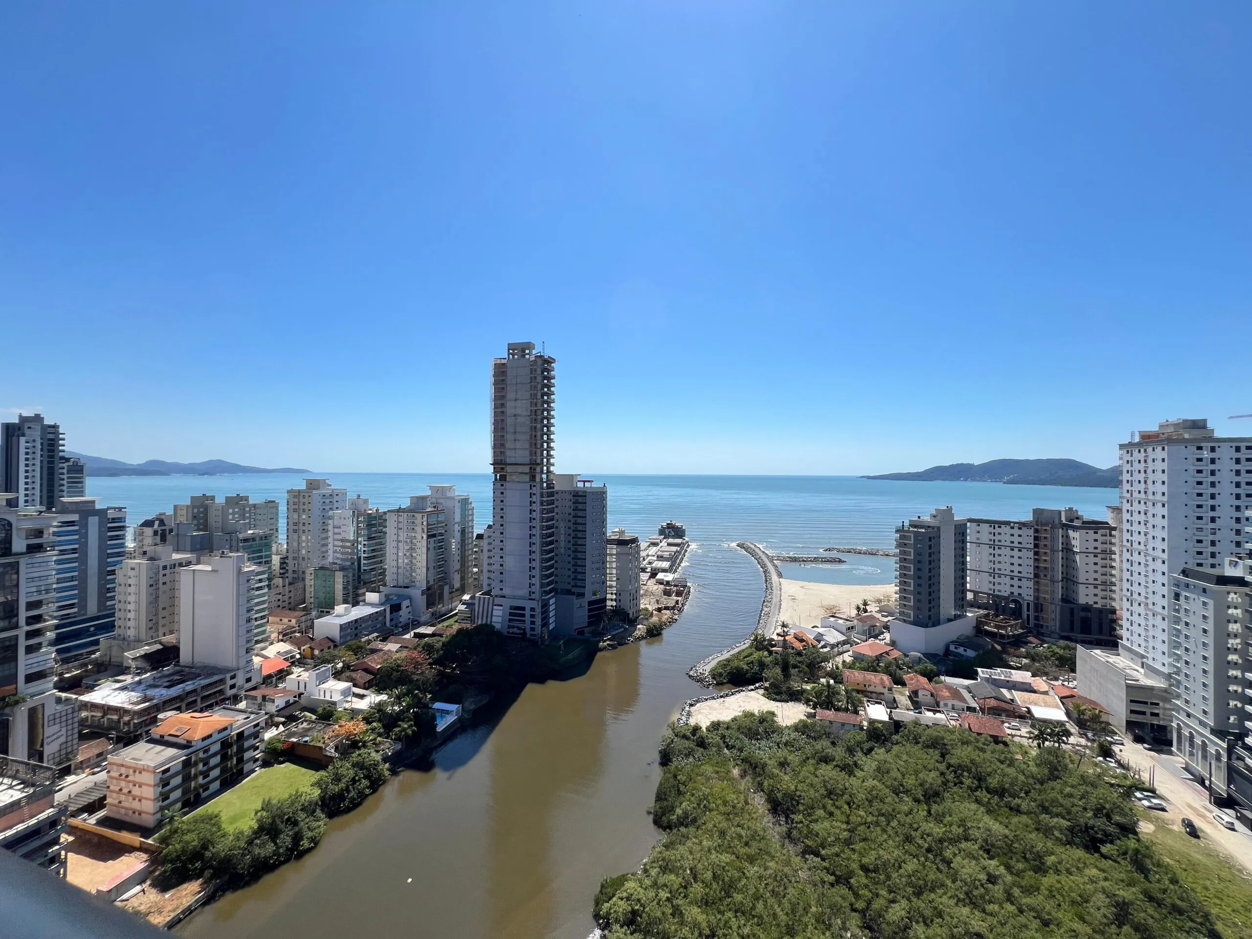 Imagem Apartamento com vista para o mar à venda com 88m2 por R$ 1.790.000,00
