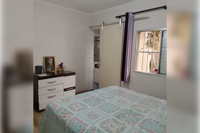 Imagem EXCELENTE SOBRADO REFORMADO - 3 dorms (1 suíte) garagem para 3 carros, no Jardim São Judas Tadeu!