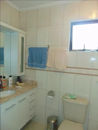 Imagem Praia de Pitangueiras,Amplo Apartamento com 132 Metros Úteis,Lazer,2 Garagens,Centrinho,Novo!