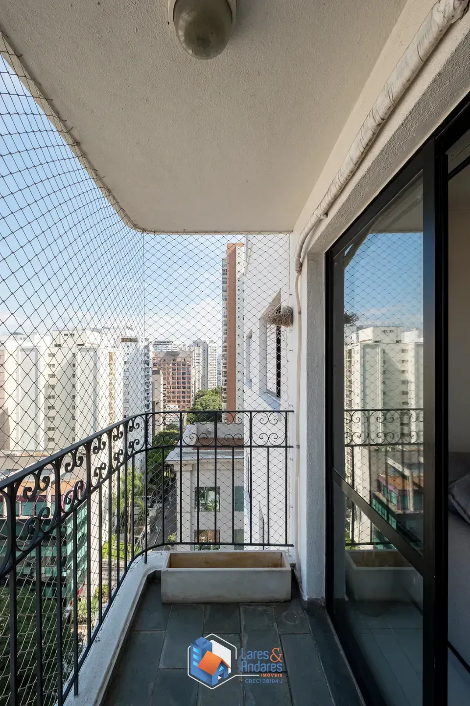 Imagem Apartamento para venda em Vila Olímpia com 3 quartos, sendo 1 suíte, 76m²