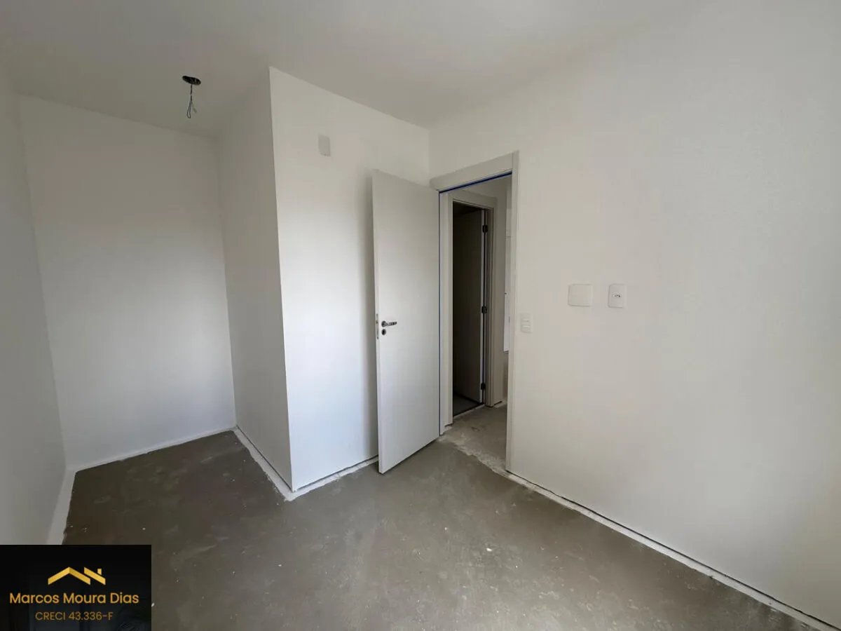 Imagem Apartamento com Sacada, 2 Dormitórios e 1 Vaga