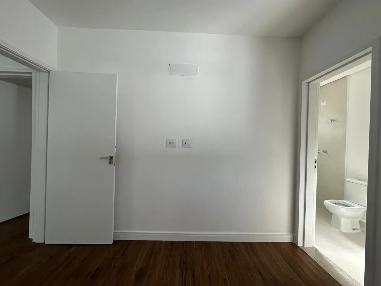 Imagem Casa de Condomínio com 4 Quartos à Venda, 341 m² em Represa - Ribeirão Pires