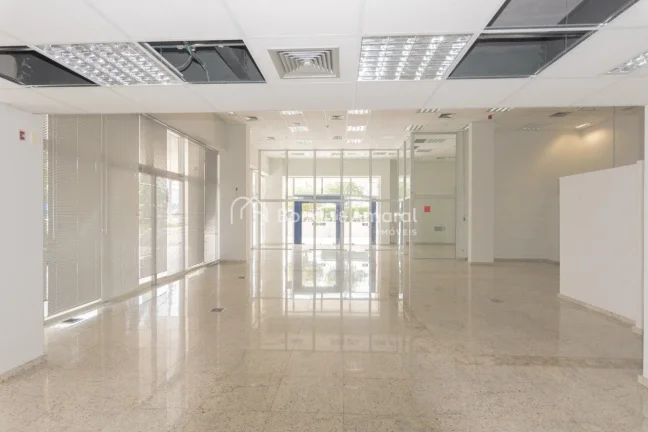 Imagem Excelente oportunidade para empresas que buscam um espaço amplo, moderno e bem localizado. Conjunto...