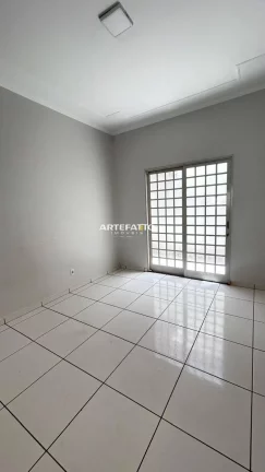 Imagem Vende-se Casa bem localizada no bairro São Joaquim
